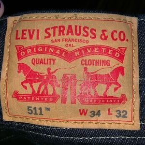 Gently Used Levi Jeans